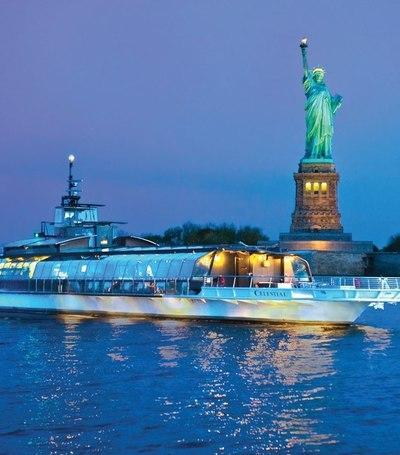 Bateaux New York Dinner Cruise